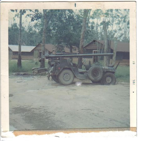 106_Howitzer_-_July_67'_fs