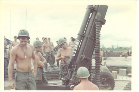 Firecracker_shooting_demo._Mercer,_Mal_Stevens,_Jim_Mason,_Don_Dixon_fs