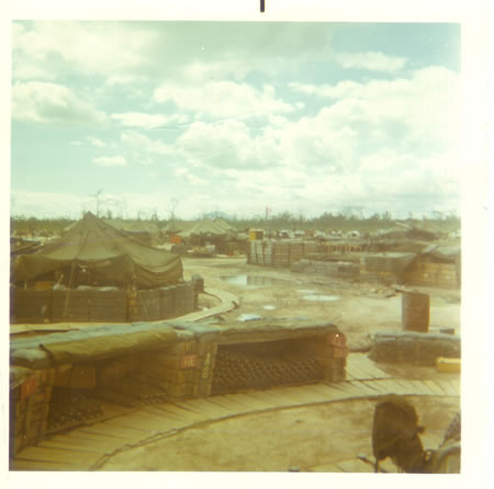 Gela_1969_-_105_mm__Battery_fs