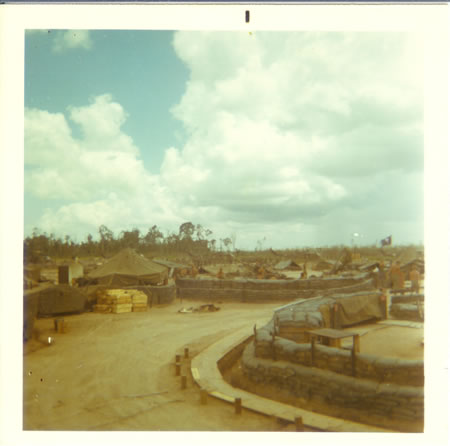 Gela_1969_-_Helicopters_landing._fs