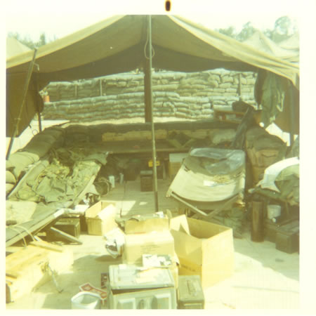 Gela_1969_105_mm_sleeping_tent_fs