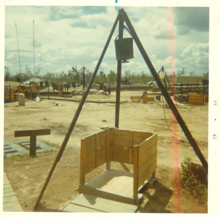 Gela_June_27,_1969_Shower_and_155's_fs