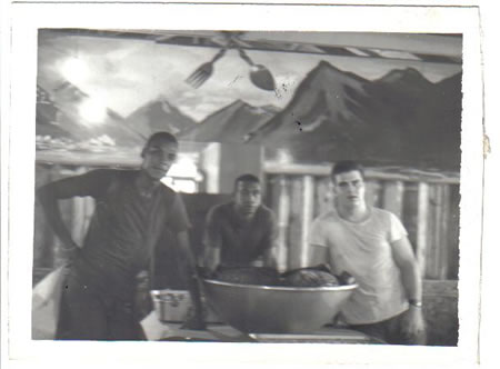 Golden_&_Friends_(Cooks)_fs
