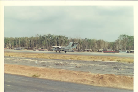 Lai_Khe_1969-70_-_Sidewinder_at_Airplane_fs