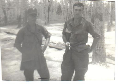 Mike_Morrow_&_Kamler_in_Vietnam_fs